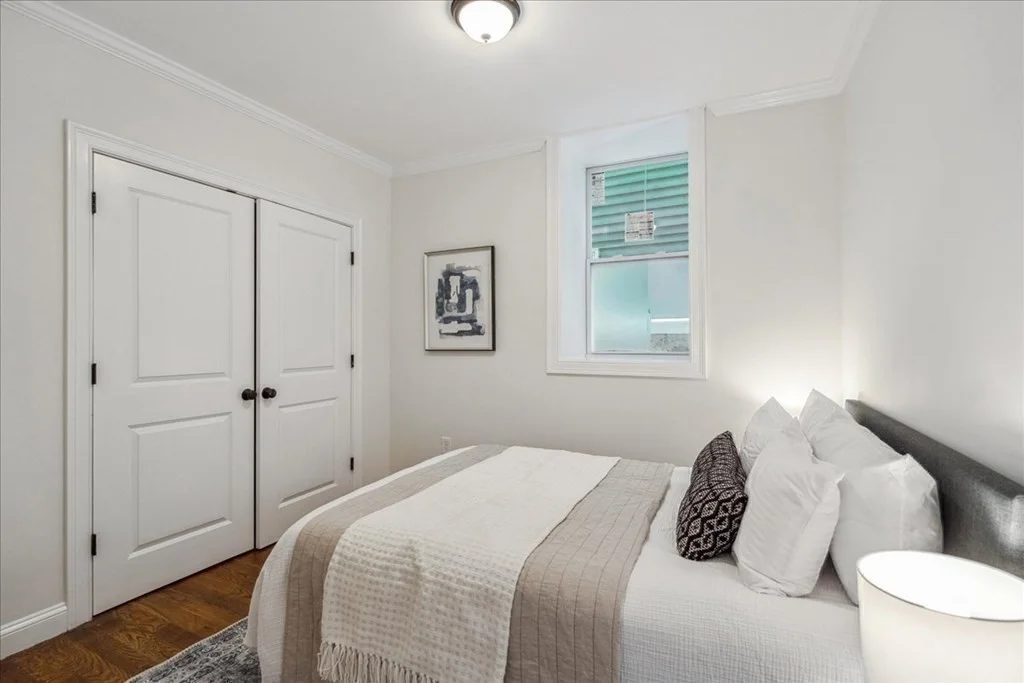 5 bed, 3 bath apartment for rent at 62 Wyman St Unit 1, Boston — photo 7 of 12