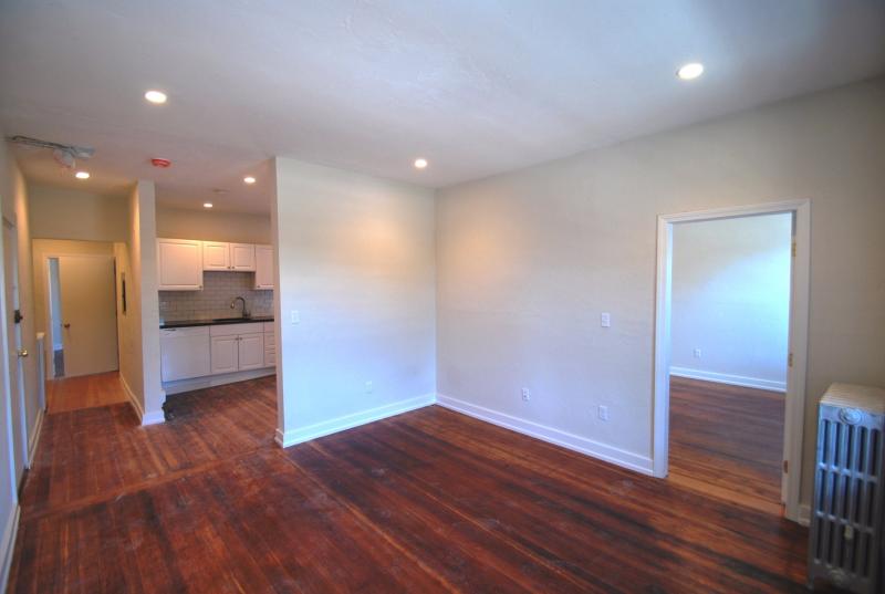 3 bed, 1 bath apartment for rent at 620 Columbia Rd Unit 5, Dorchester — photo 2 of 5