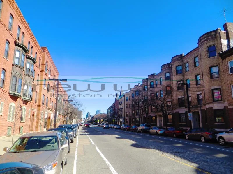 2 bed, 1.5 bath apartment for rent at 620 Columbus Ave Unit 2, South End — photo 19 of 20
