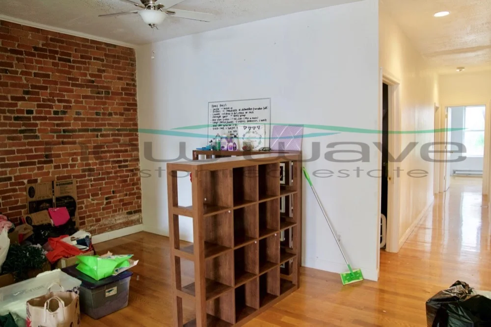 3 bed, 1.5 bath apartment for rent at 620 Columbus Ave Unit 3 COPY, South End — photo 4 of 18