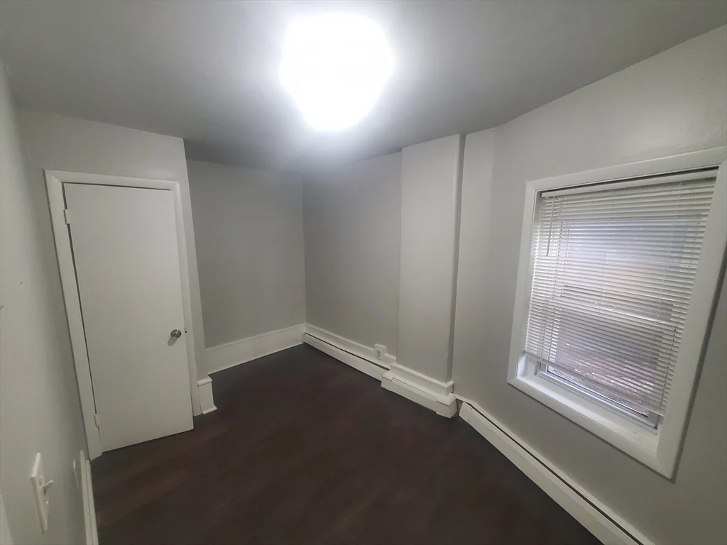 4 bed, 1 bath apartment for rent at 620 Dudley St Unit 4, Dorchester — photo 6 of 14