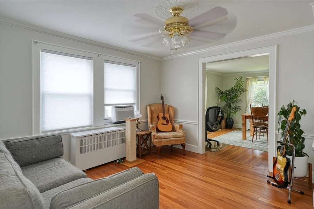 2 bed, 1 bath apartment for rent at 620 Main St Unit 2, Watertown — photo 9 of 16