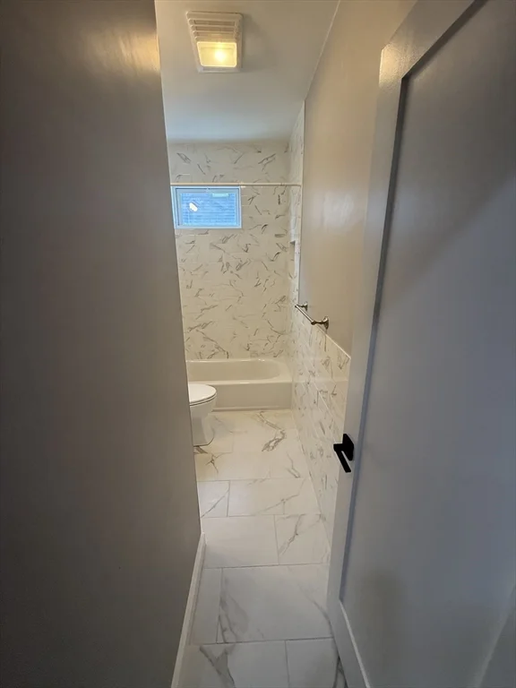 5 bed, 2 bath apartment for rent at 620 Norfolk St Unit 2, Mattapan — photo 27 of 35