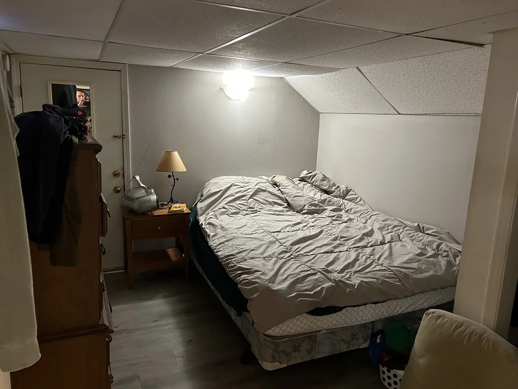 1 bed, 1 bath apartment for rent at 621 East 5th St Unit 1, South Boston — photo 3 of 5