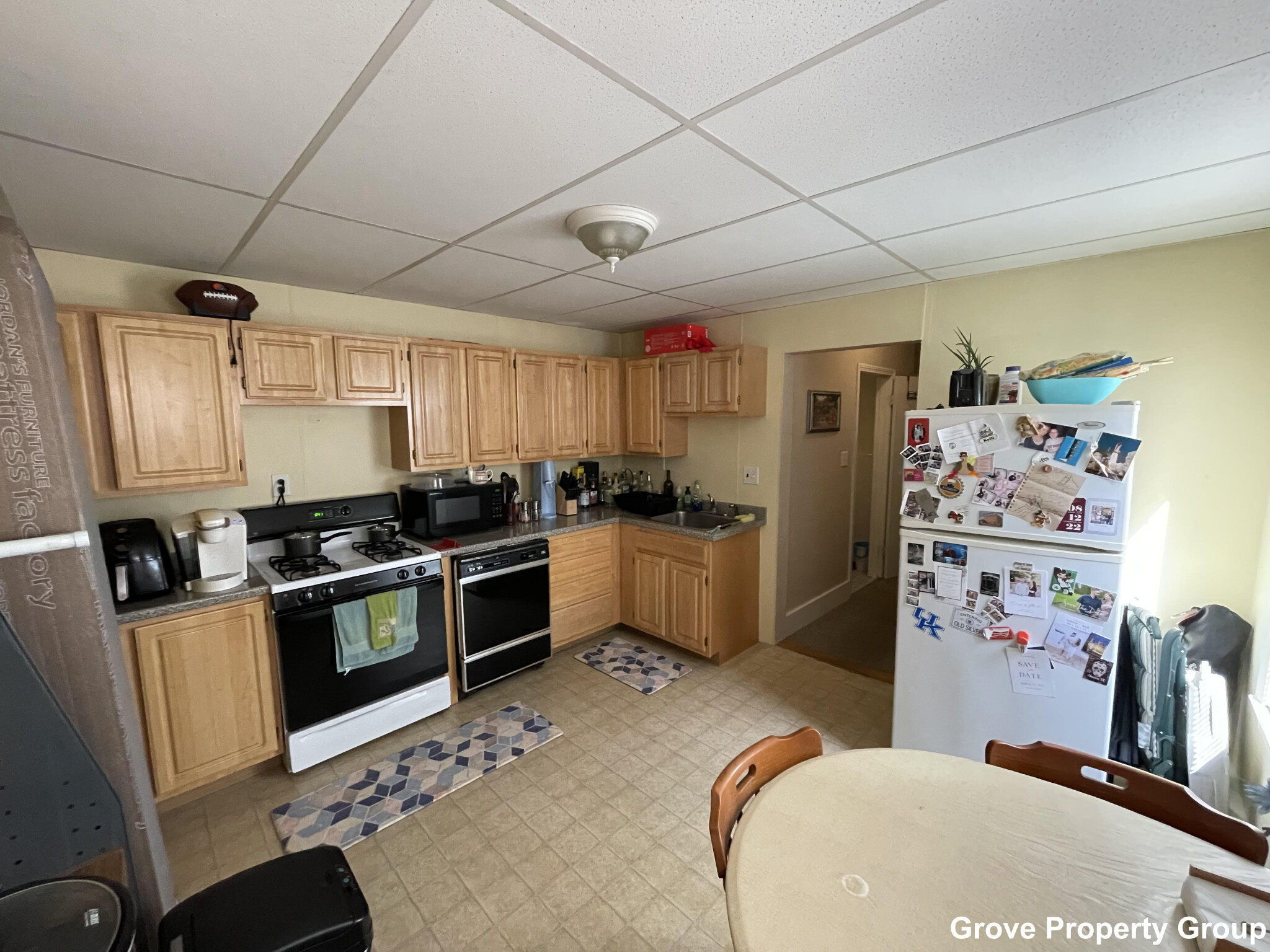 1 bed, 1 bath apartment for rent at 621 East 5th St Unit 2, South Boston