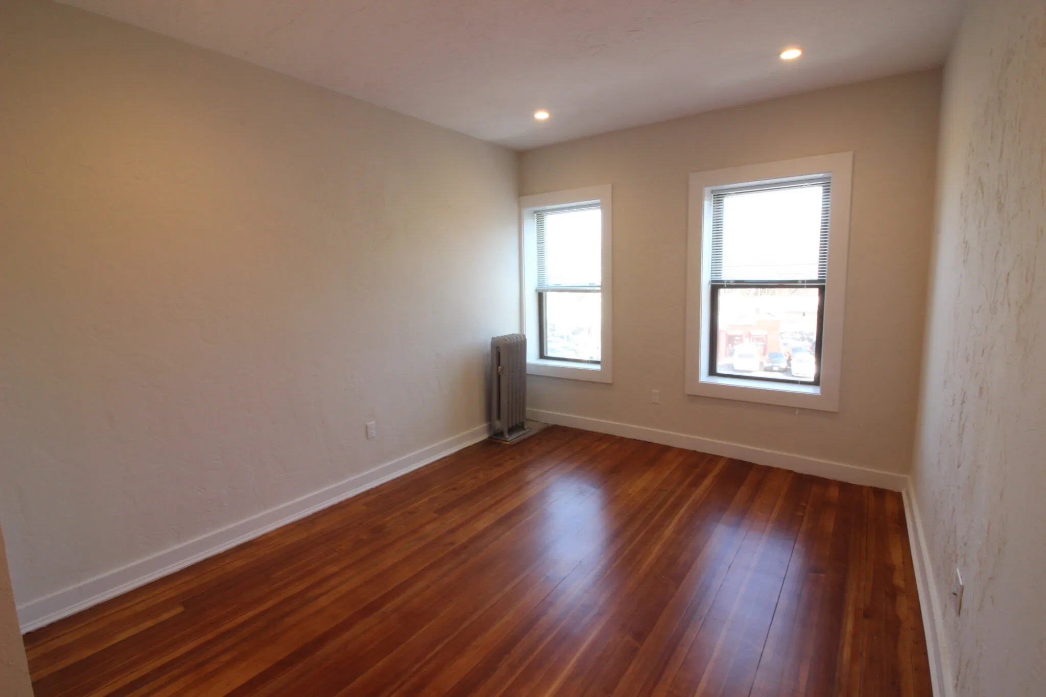 3 bed, 1 bath apartment for rent at 622 Columbia Rd Unit 4, Dorchester — photo 13 of 15