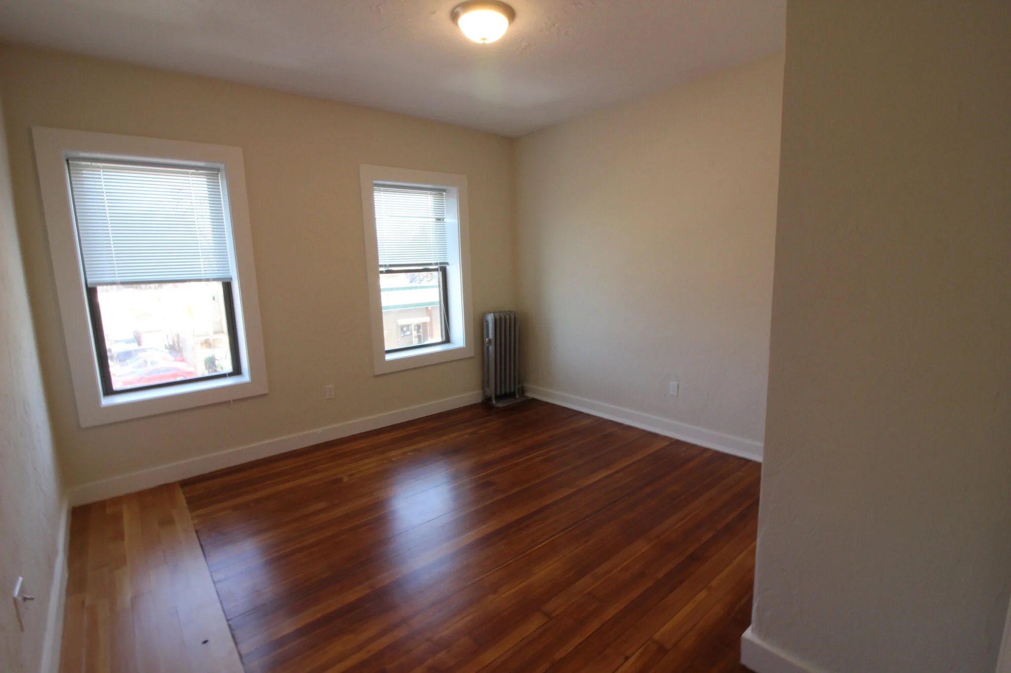 3 bed, 1 bath apartment for rent at 622 Columbia Rd Unit 4, Dorchester — photo 14 of 15