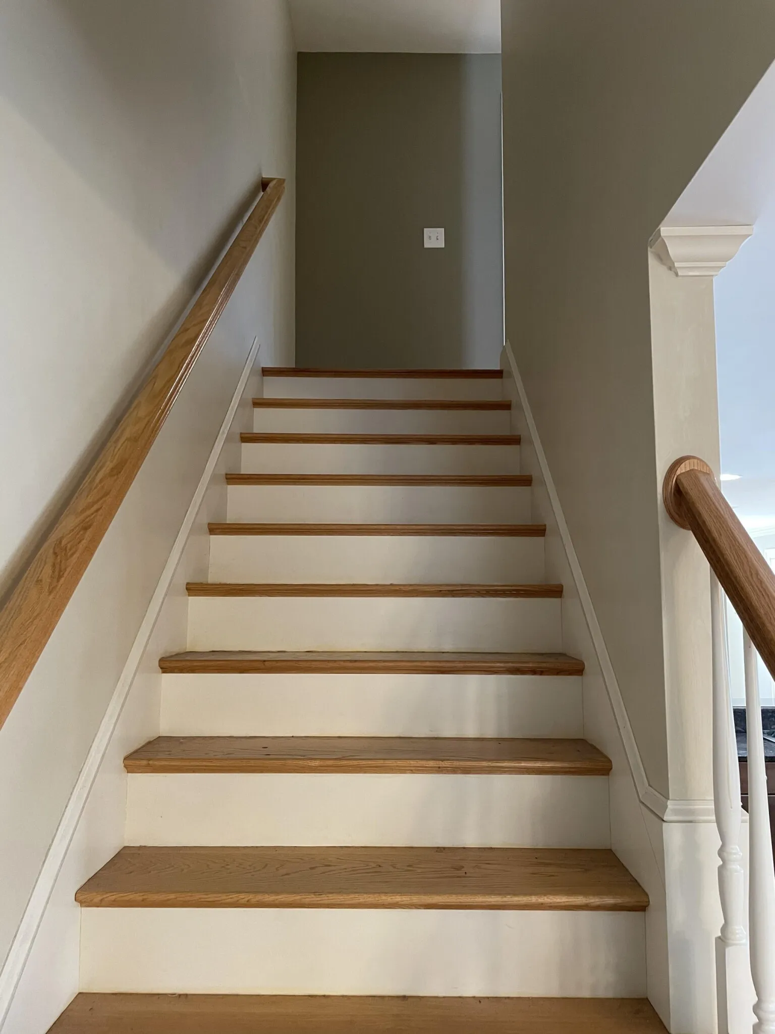4 bed, 4+ bath apartment for rent at 622 Trapelo Rd Unit 1, Belmont — photo 8 of 28