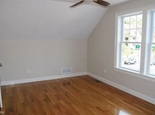 4 bed, 4+ bath apartment for rent at 622 Trapelo Rd Unit 1, Belmont — photo 17 of 28