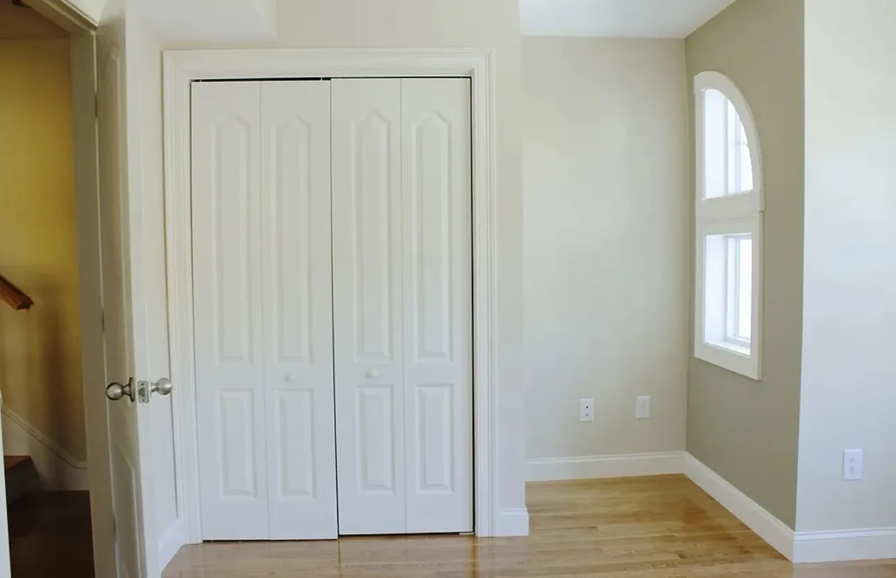 4 bed, 4+ bath apartment for rent at 622 Trapelo Rd Unit 1, Belmont — photo 14 of 28