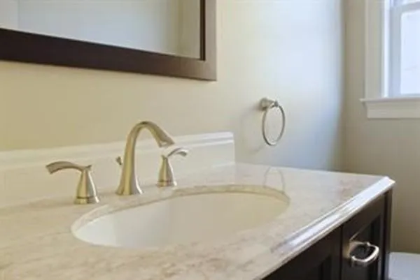 4 bed, 4+ bath apartment for rent at 622 Trapelo Rd Unit 1, Belmont — photo 23 of 28