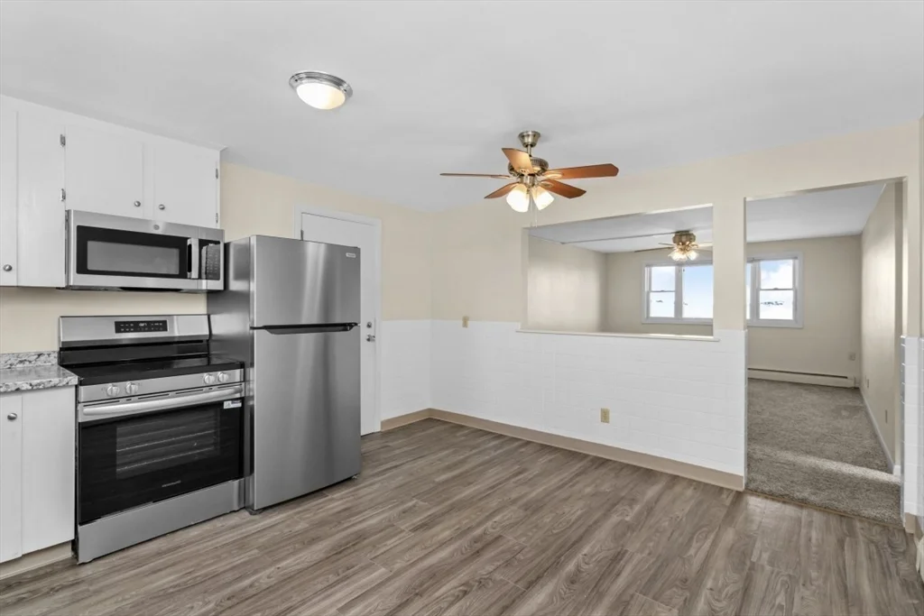2 bed, 1 bath apartment for rent at 623 Quincy Shore Dr Unit 4-B, Wollaston — photo 4 of 25