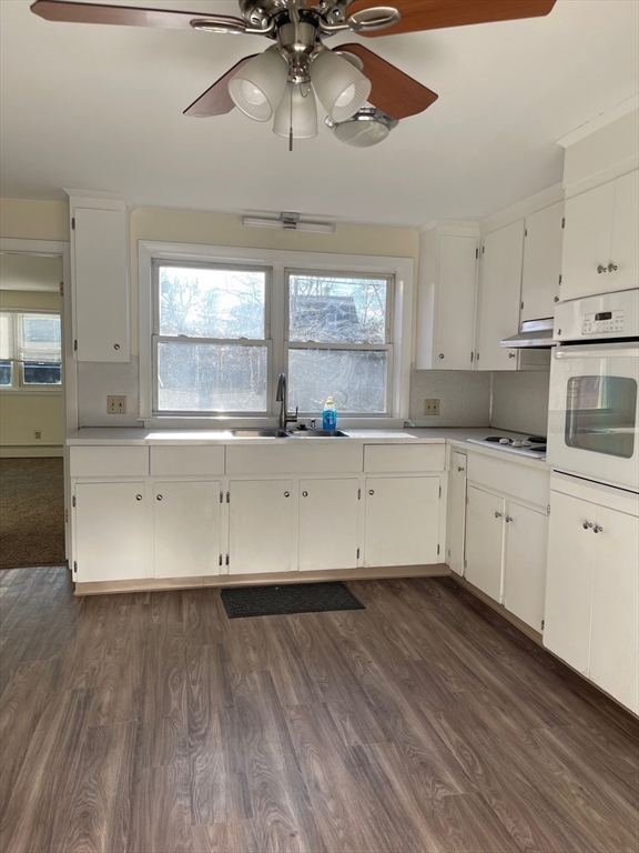 3 bed, 1 bath apartment for rent at 623 Quincy Shore Dr Unit 4, Wollaston — photo 2 of 17