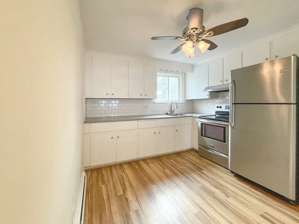 2 bed, 1 bath apartment for rent at 623 Quincy Shore Dr Unit 6, North Quincy — photo 7 of 12