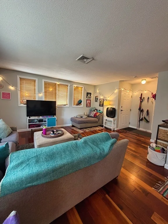 2 bed, 2 bath apartment for rent at 624 Boston Ave Unit 9B, Medford — photo 13 of 22