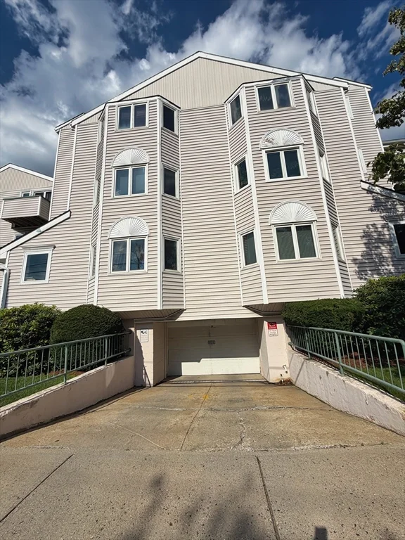 2 bed, 2 bath apartment for rent at 624 Boston Ave Unit 9B, Medford — photo 14 of 22