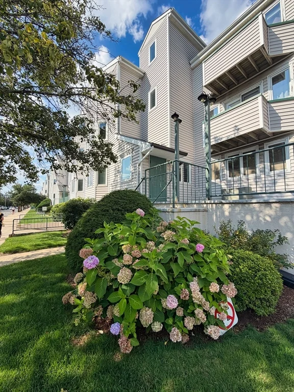 2 bed, 2 bath apartment for rent at 624 Boston Ave Unit 9B, Medford — photo 17 of 22