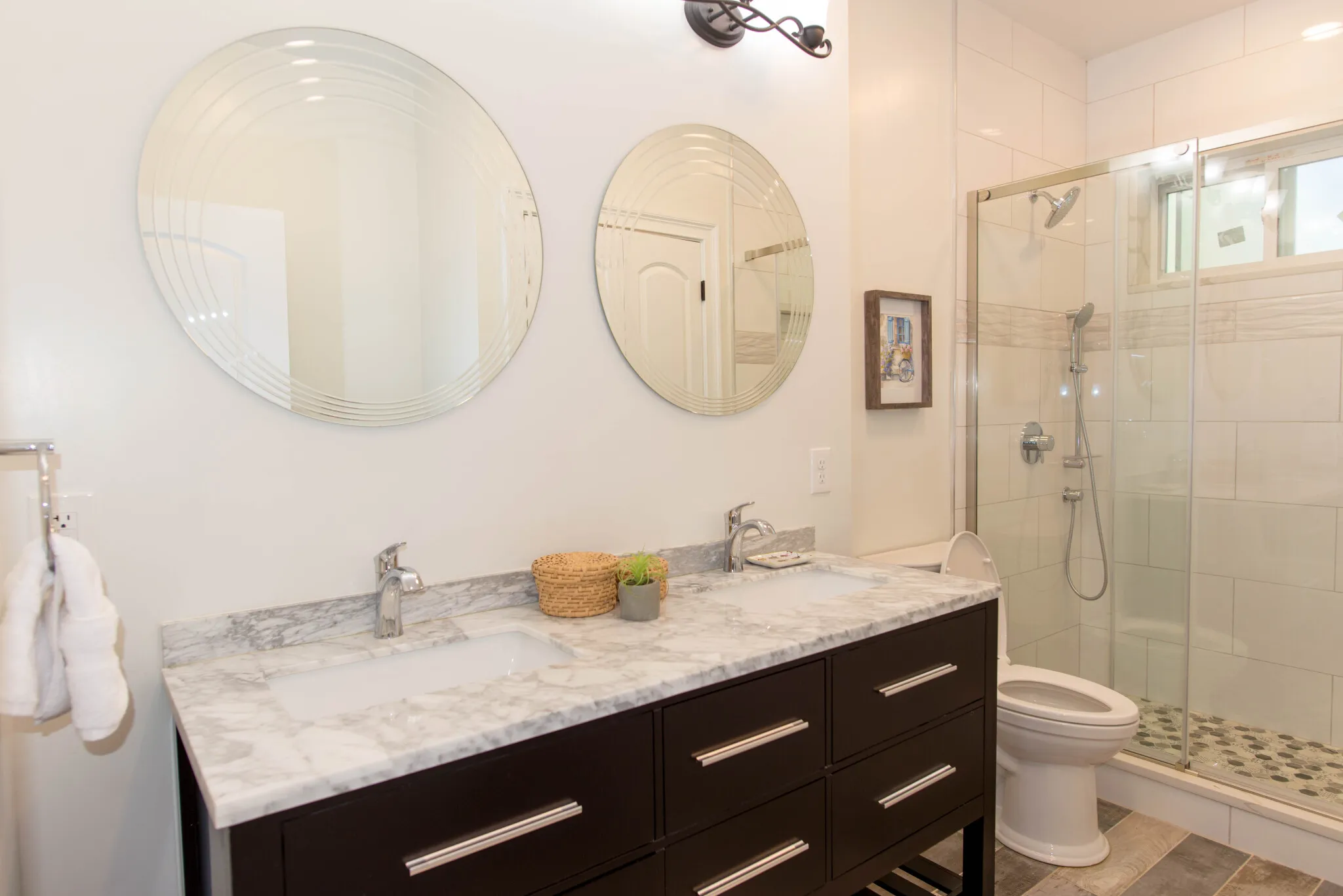 4 bed, 2 bath apartment for rent at 624 Cambridge St Unit 2, Allston — photo 5 of 21