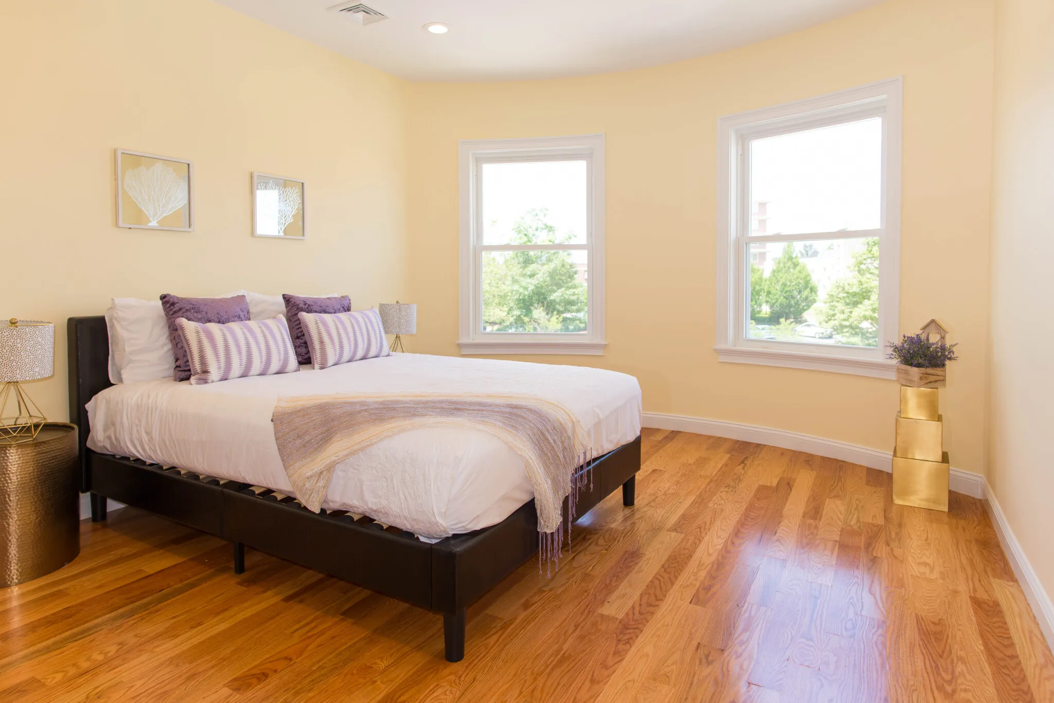 4 bed, 2 bath apartment for rent at 624 Cambridge St Unit 2, Allston — photo 3 of 21