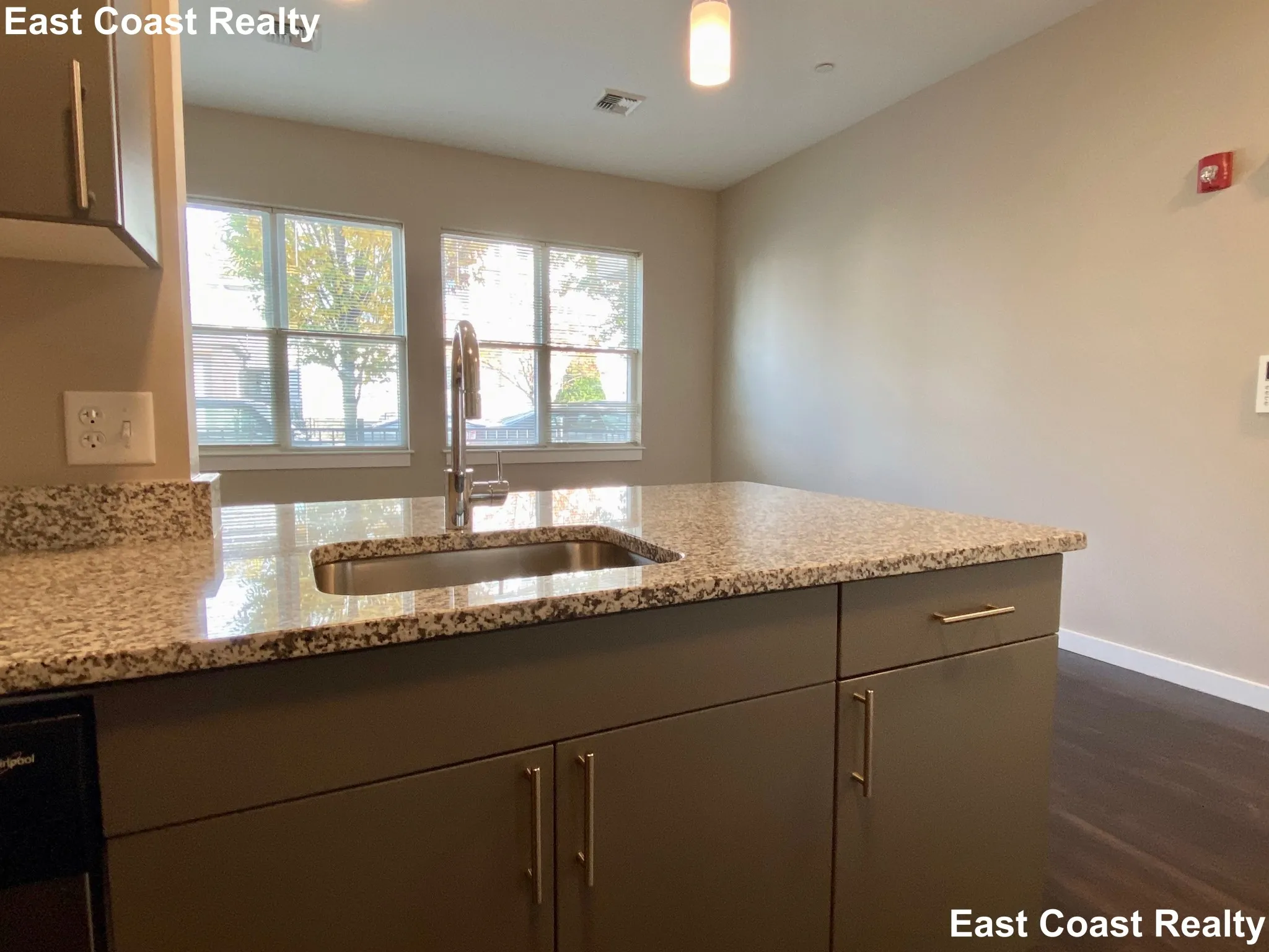 2 bed, 1 bath apartment for rent at 625 Mcgrath Highway Unit 40-6, East Somerville — photo 8 of 20