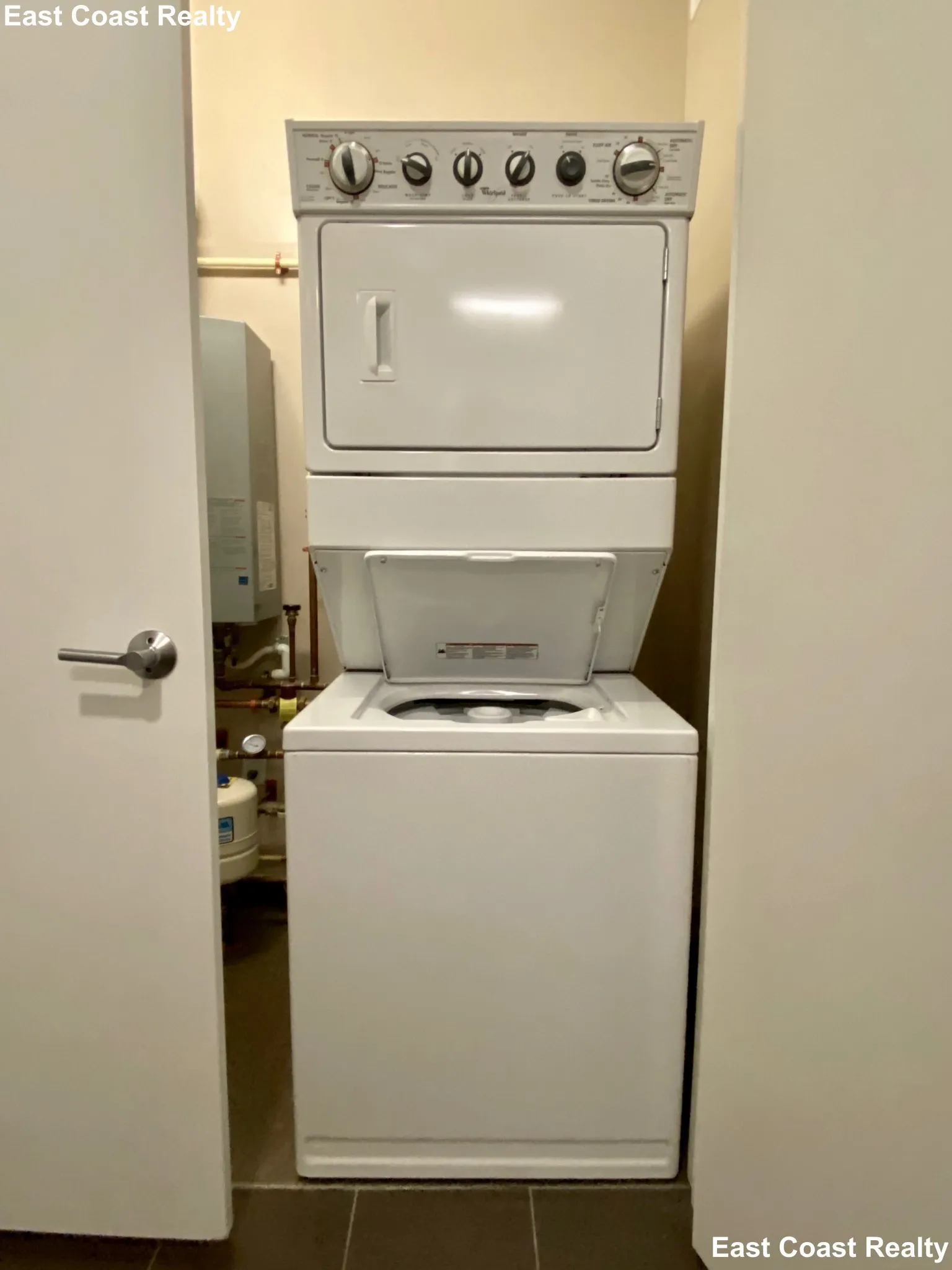 2 bed, 1 bath apartment for rent at 625 Mcgrath Highway Unit 40-6, East Somerville — photo 15 of 20