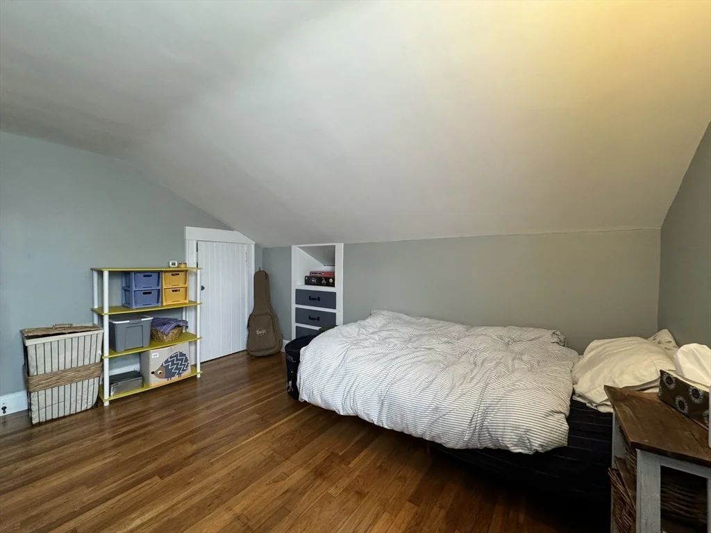 3 bed, 1 bath apartment for rent at 625 Summer St, Arlington — photo 18 of 21