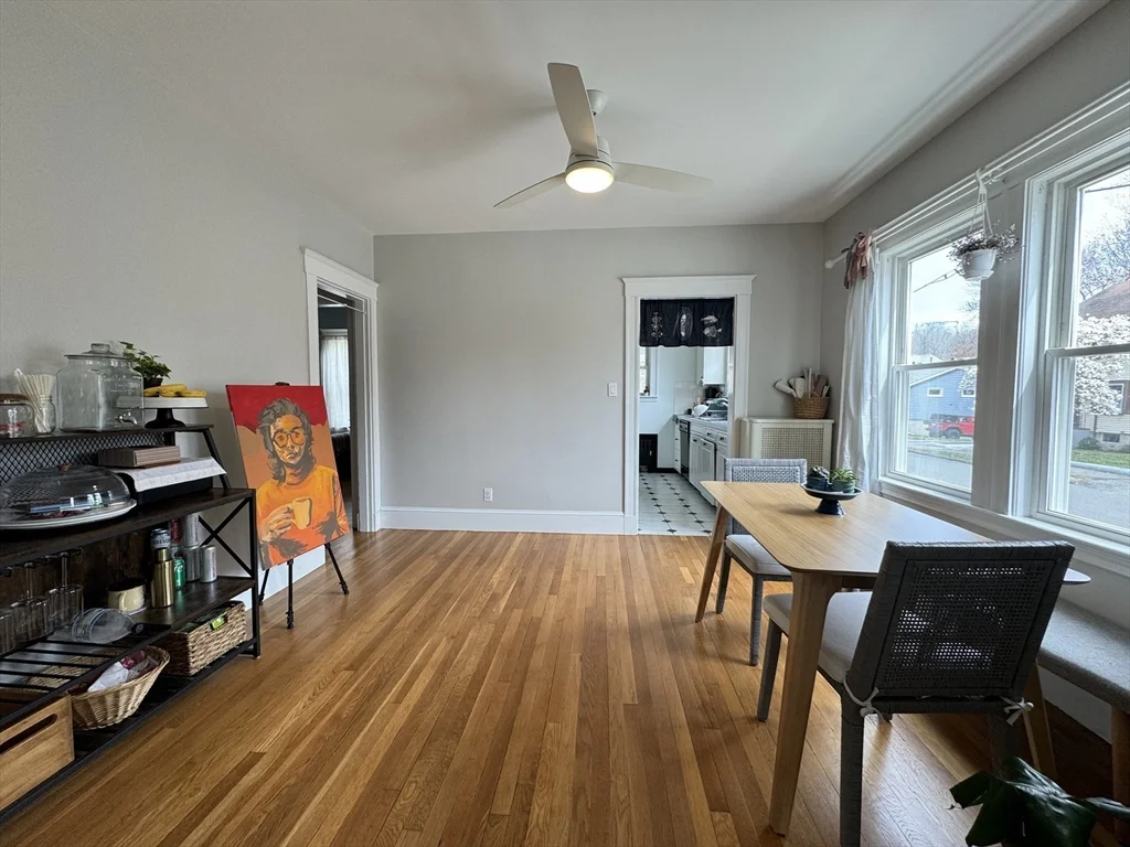 3 bed, 1 bath apartment for rent at 625 Summer St, Arlington — photo 3 of 21