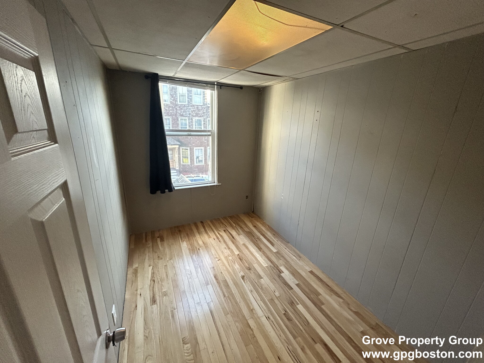 4 bed, 1 bath apartment for rent at 626 East 3rd St Unit 2, South Boston — photo 3 of 9