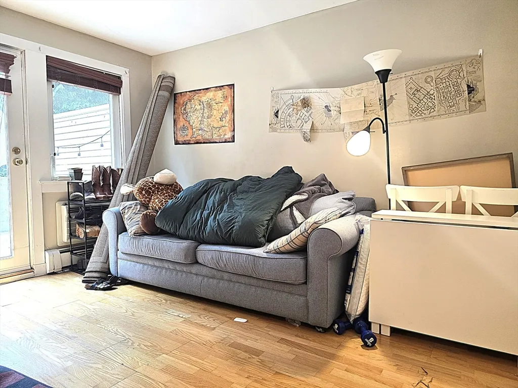 2 bed, 1 bath apartment for rent at 626 Washington Unit 2, Coolidge Corner — photo 8 of 14