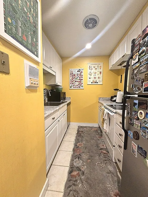 2 bed, 1 bath apartment for rent at 626 Washington Unit 2, Coolidge Corner — photo 5 of 14