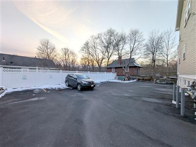 3 bed, 3 bath apartment for rent at 628 Trapelo Rd Unit 2, Belmont — photo 27 of 28
