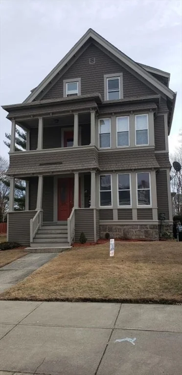 2 bed, 1 bath apartment for rent at 629 Highland Unit 3, Fall River — photo 8 of 8