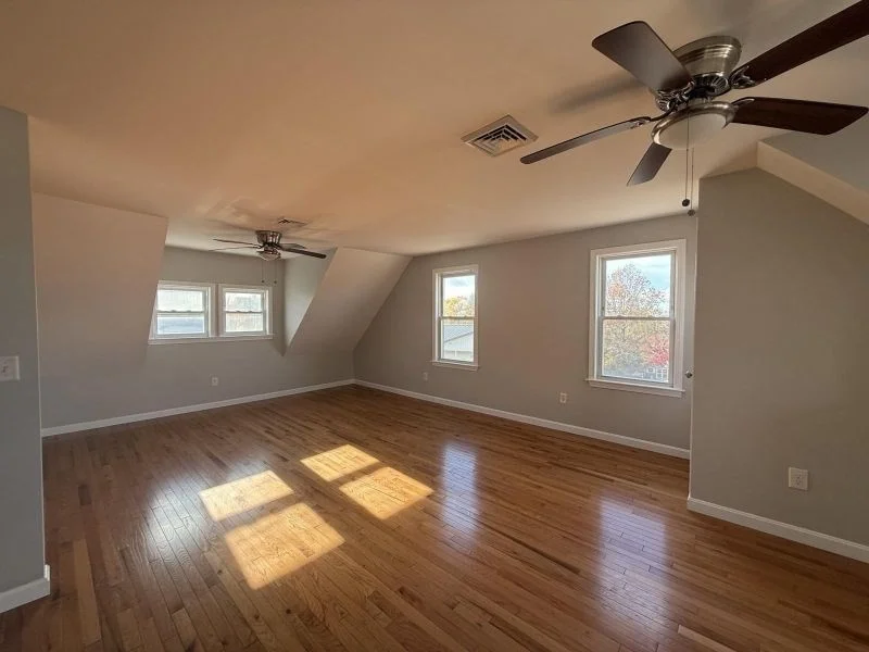2 bed, 1 bath apartment for rent at 629 Highland Unit 3, Fall River — photo 5 of 8