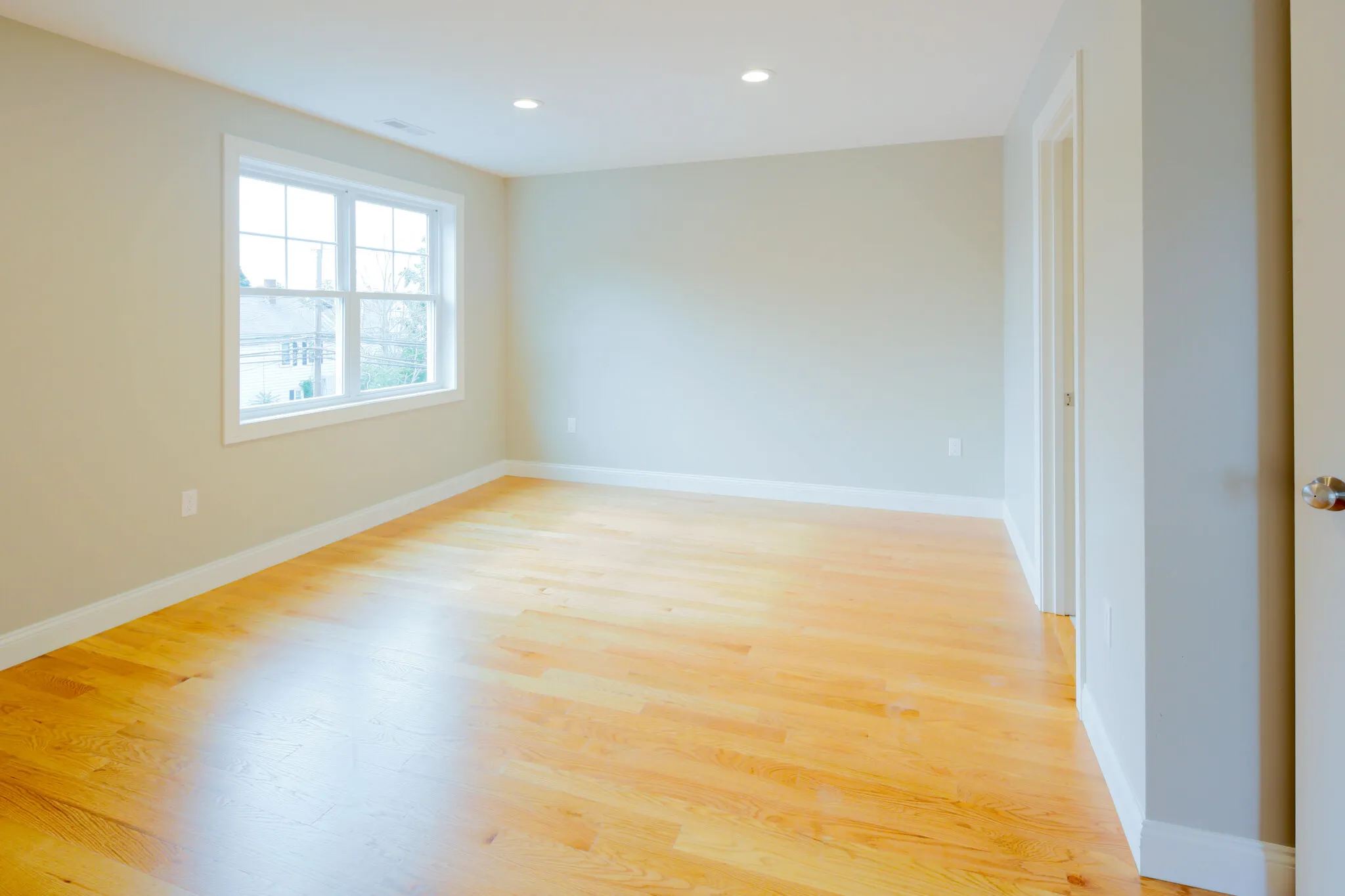 3 bed, 3.5 bath apartment for rent at 63 Bacon St Unit 2, Banks Square — photo 18 of 31