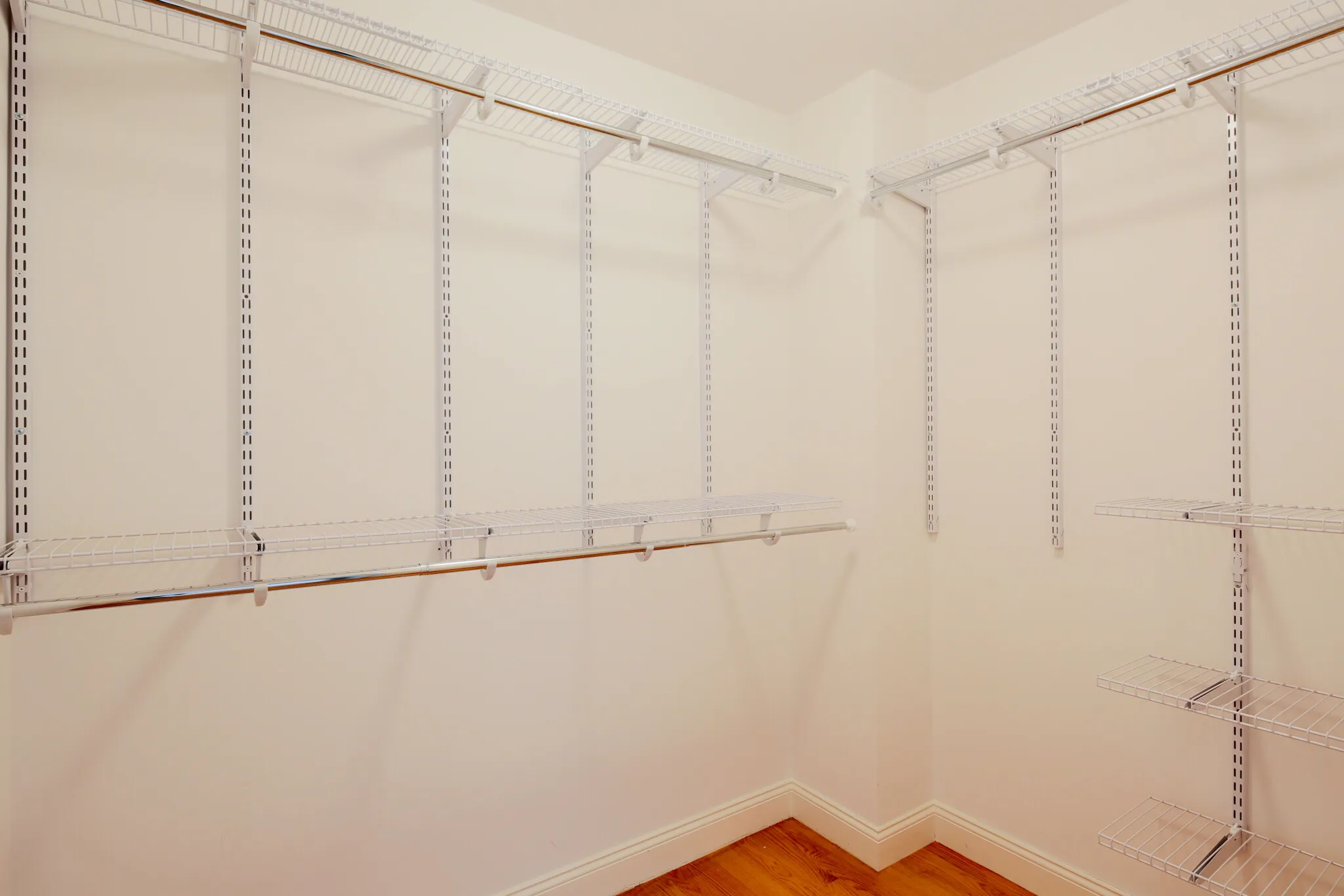 3 bed, 3.5 bath apartment for rent at 63 Bacon St Unit 2, Banks Square — photo 22 of 31