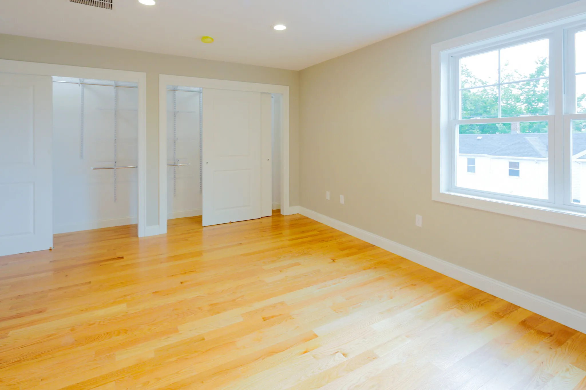 3 bed, 3.5 bath apartment for rent at 63 Bacon St Unit 2, Banks Square — photo 19 of 31