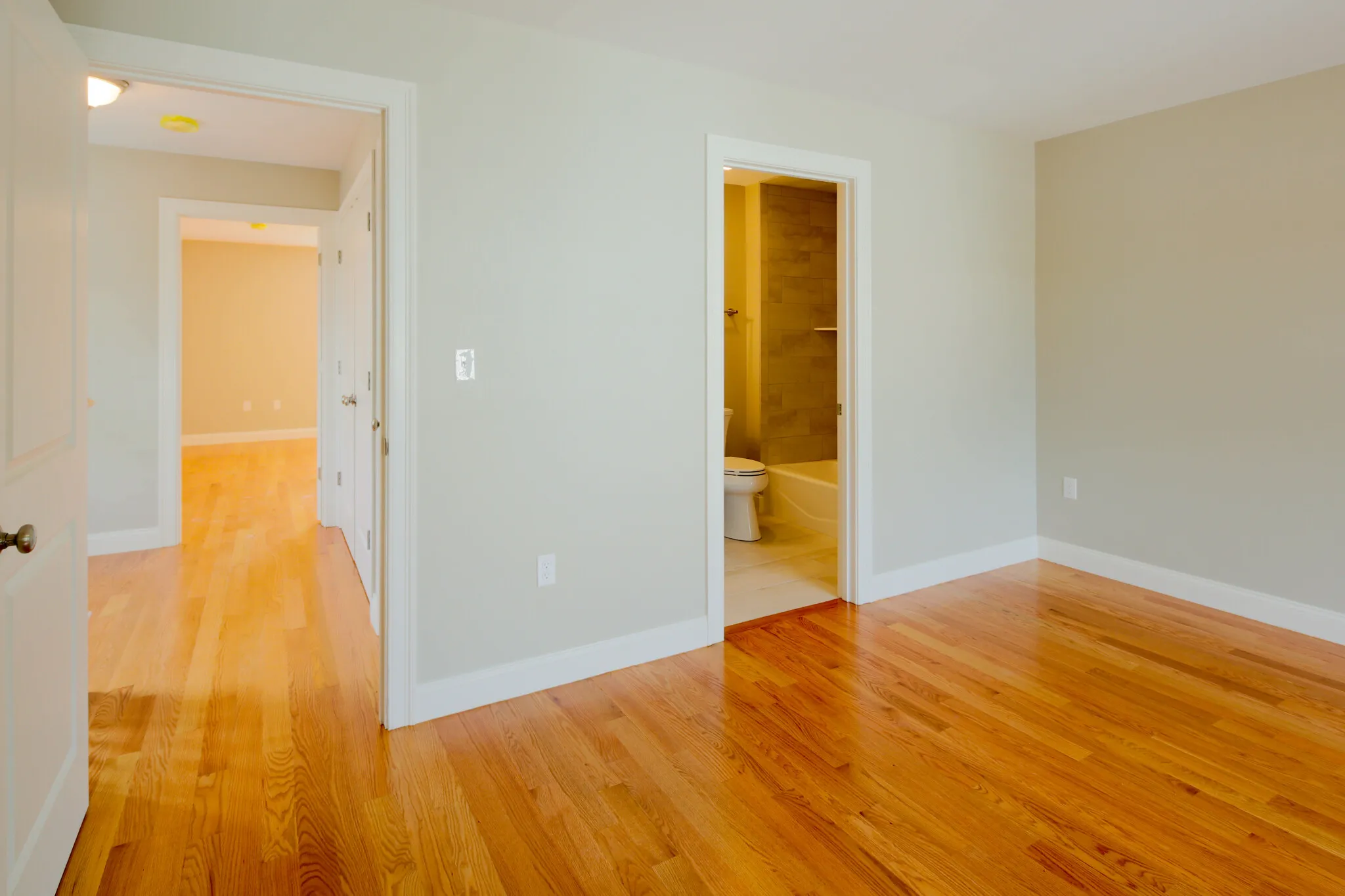 3 bed, 3.5 bath apartment for rent at 63 Bacon St Unit 2, Banks Square — photo 24 of 31