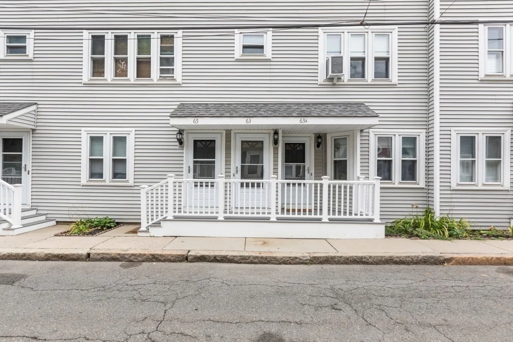 2 bed, 1 bath apartment for rent at 63 Bolton St Unit 63, South Boston — photo 27 of 29