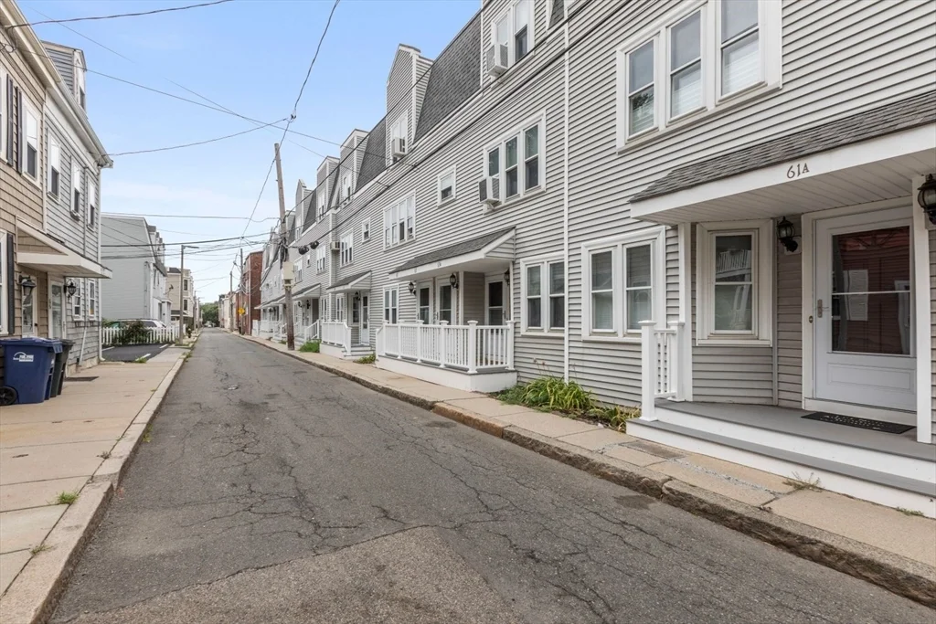 2 bed, 1 bath apartment for rent at 63 Bolton St Unit 63, South Boston — photo 28 of 29