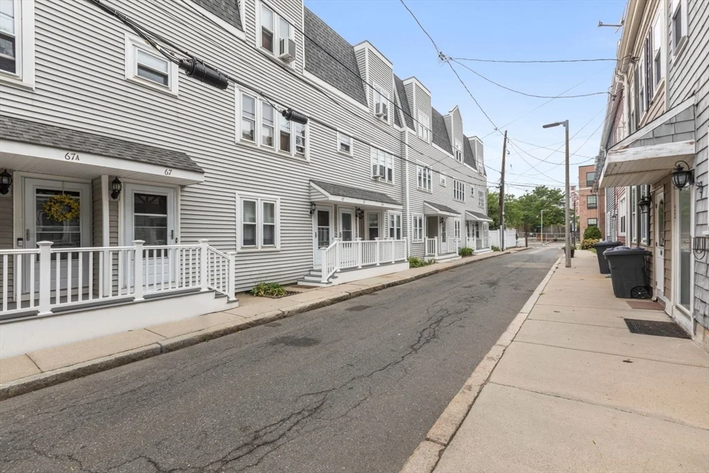 2 bed, 1 bath apartment for rent at 63 Bolton St Unit 63, South Boston — photo 29 of 29