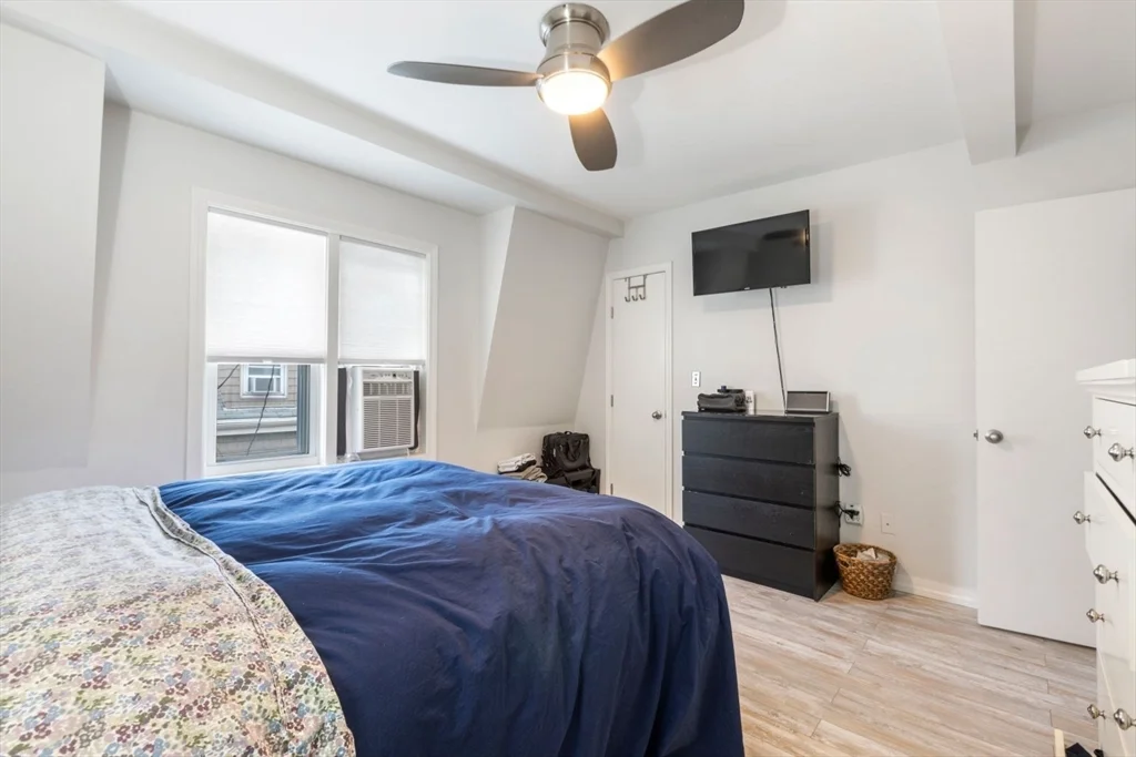 2 bed, 1 bath apartment for rent at 63 Bolton St Unit 63, South Boston — photo 14 of 29