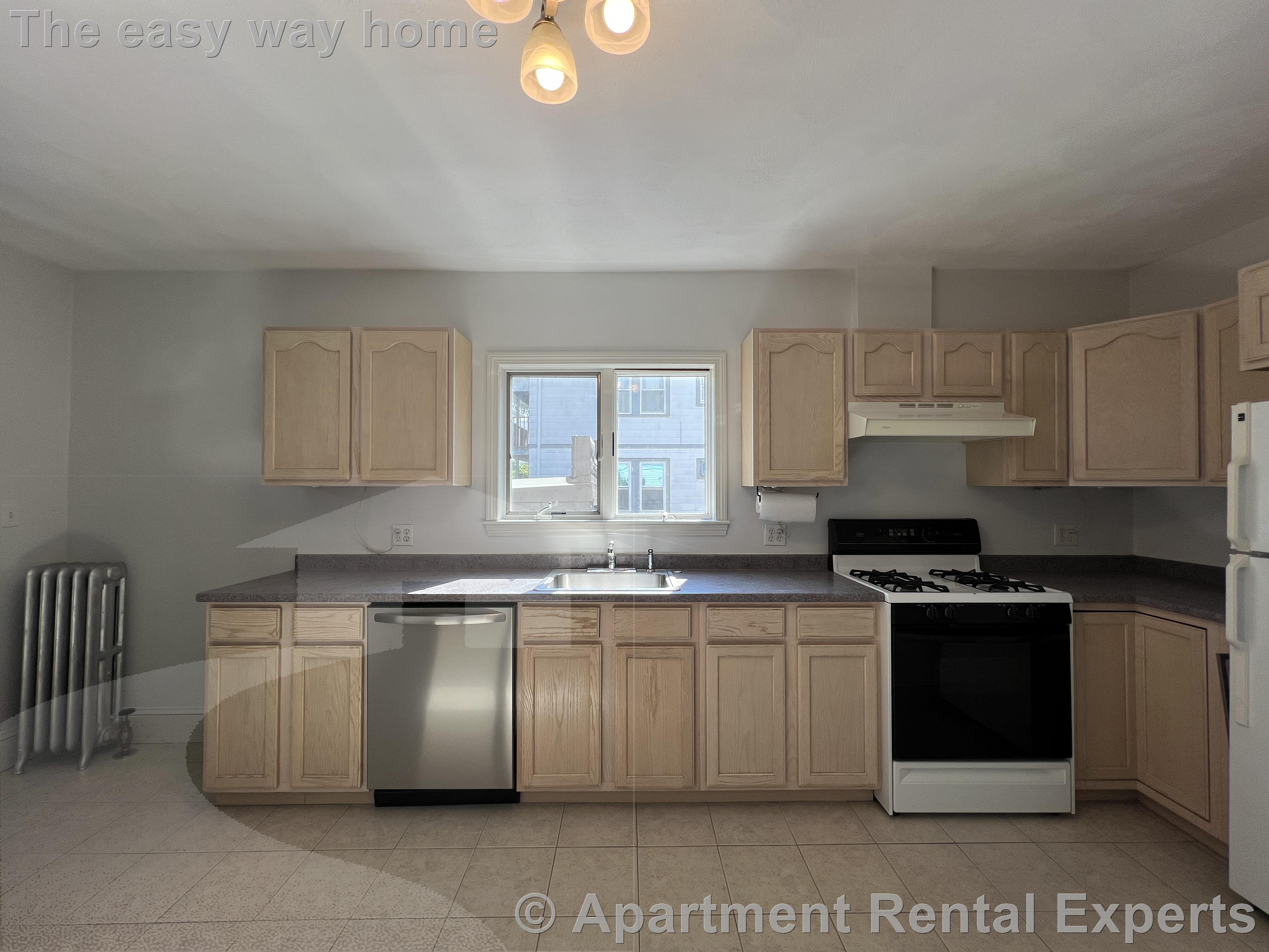 2 bed, 1 bath apartment for rent at 63 Boston Ave, Ball Square — photo 3 of 18