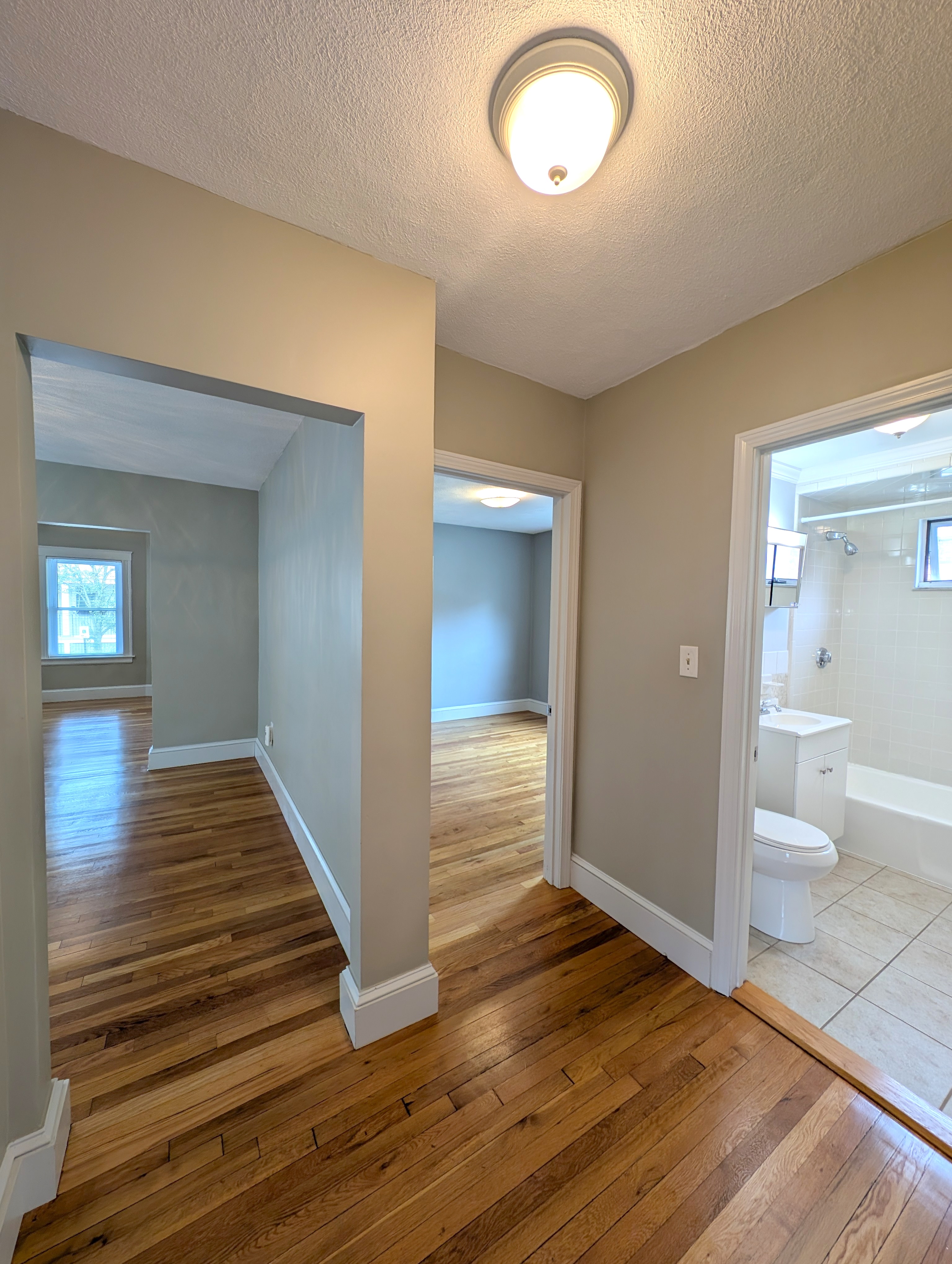 2.5 bed, 1 bath apartment for rent at 63 Boston Ave Unit 63, Powder House Square — photo 10 of 23