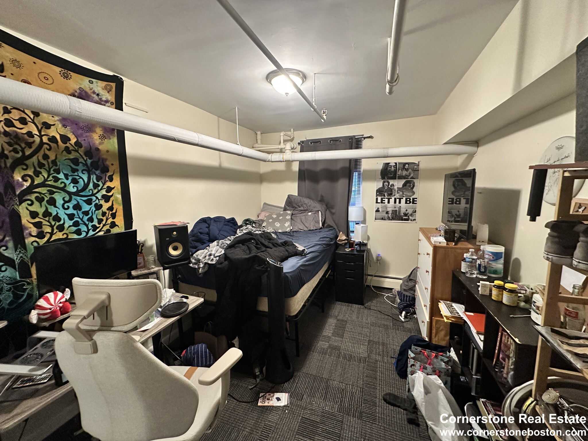 3 bed, 1 bath apartment for rent at 63 Burbank St Unit 21, Fenway — photo 5 of 8