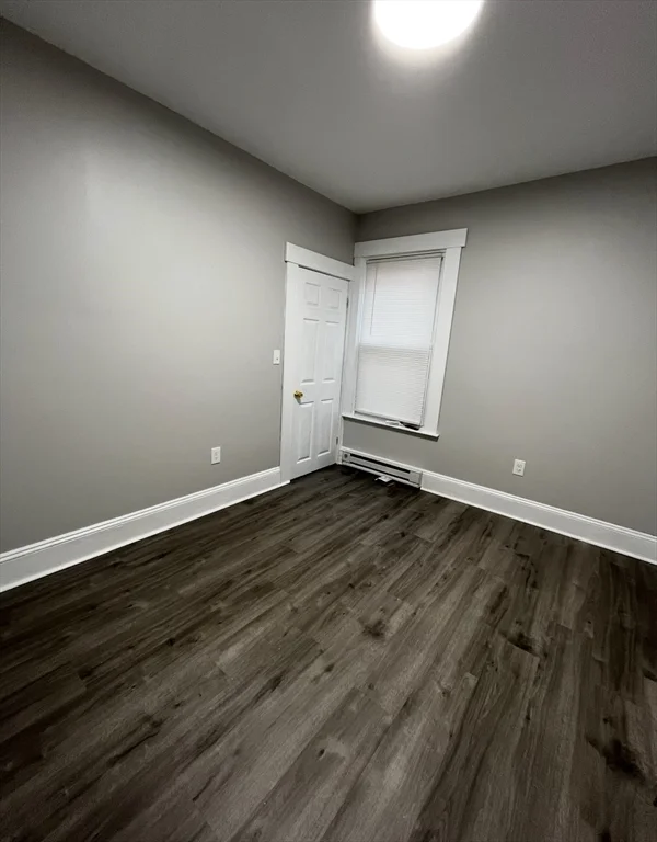 3 bed, 1 bath apartment for rent at 63 Clark St Unit 1, New Bedford — photo 3 of 7