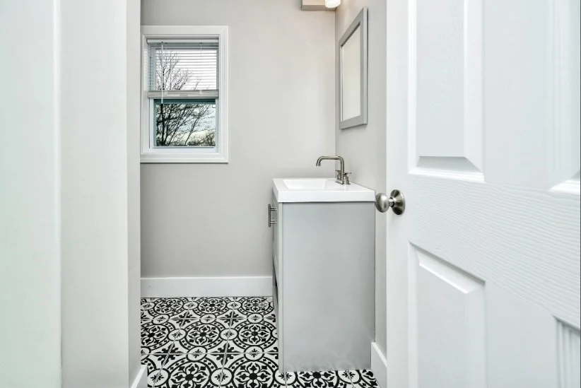 2 bed, 1 bath apartment for rent at 63 Clifford St Unit 1, Roxbury — photo 5 of 25