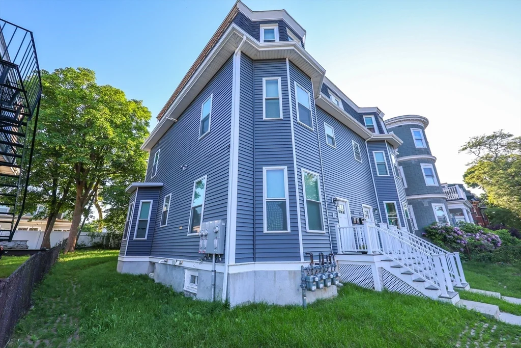 2 bed, 1 bath apartment for rent at 63 Clifford St Unit 1, Roxbury — photo 25 of 25
