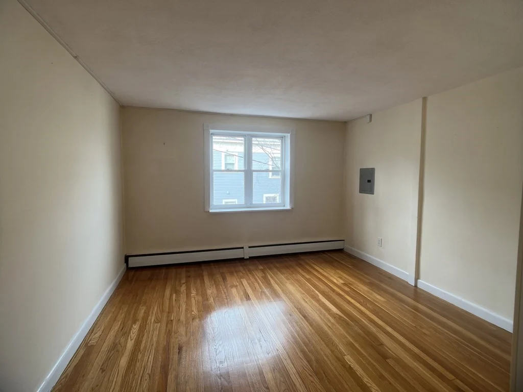 1 bed, 1 bath apartment for rent at 63 Colborne Rd Unit 3, Brighton — photo 6 of 8