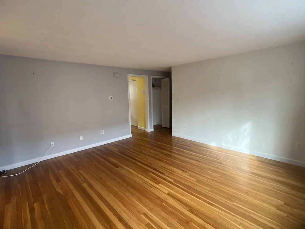 1 bed, 1 bath apartment for rent at 63 Colborne Rd Unit 3, Brighton — photo 3 of 8