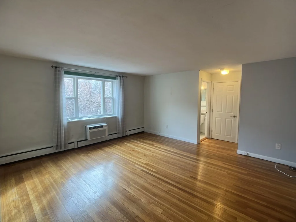 1 bed, 1 bath apartment for rent at 63 Colborne Rd Unit 3, Brighton — photo 2 of 8